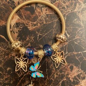 Charm bangles bracelet